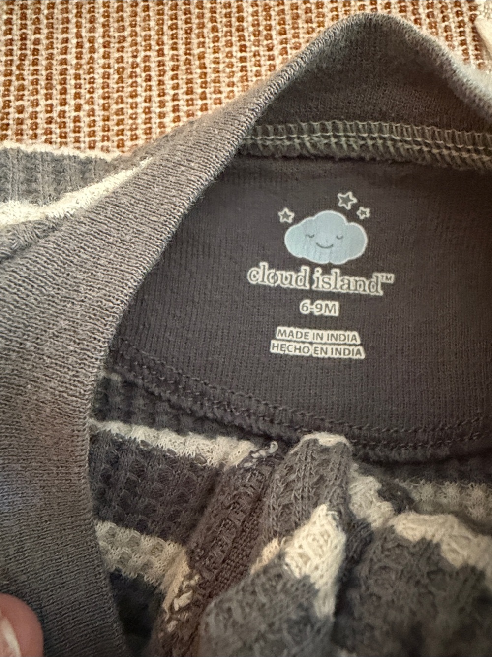 Baby boy bundle of 6 zip up onesies 6/9 month - Picture 8 of 16